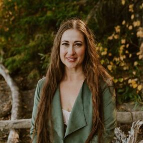 Image of Prairie Bliss Massage owner, Jamie Falloon, RMT